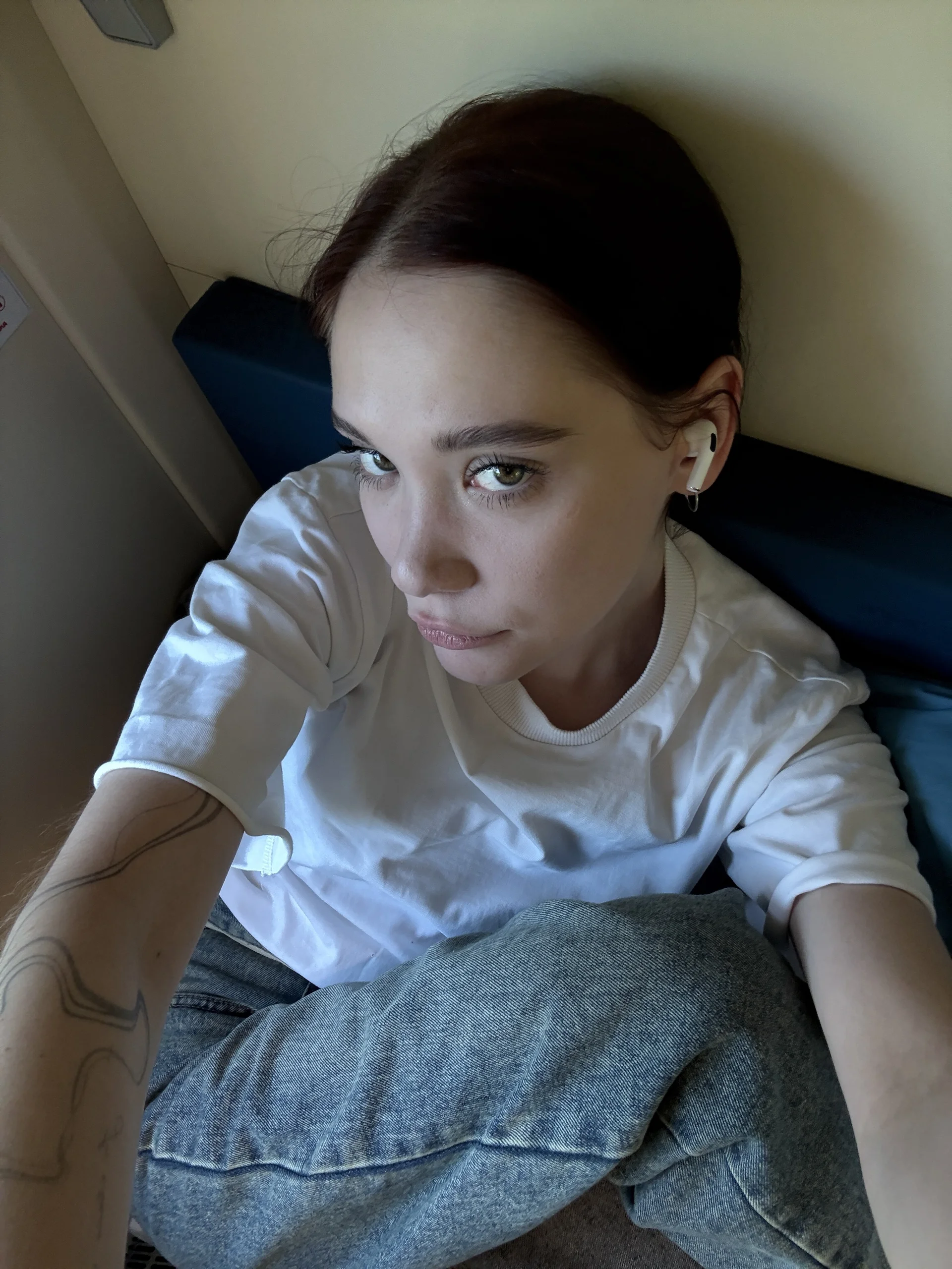 XXX Porn Photo of Nude MiraAbey 4