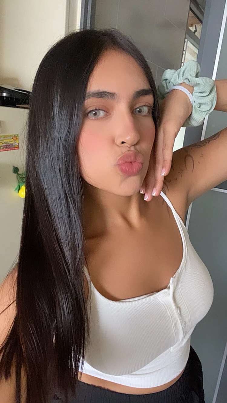 XXX Porn Photo of Nude DaphneUwu 22