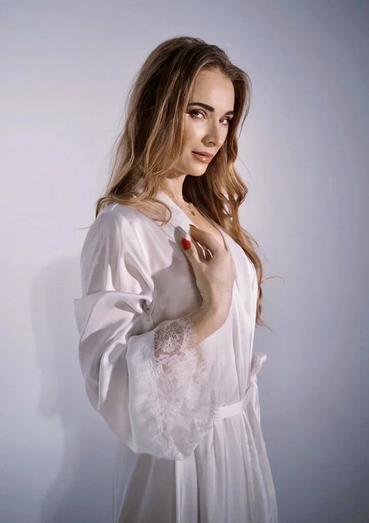 XXX Porn Photo of Nude LoraColins 3