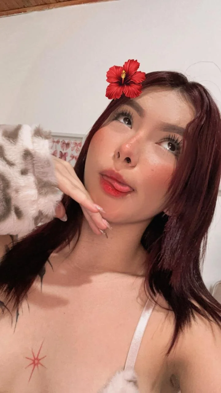 XXX Porn Photo of Nude Hanni_Dulce_ 6