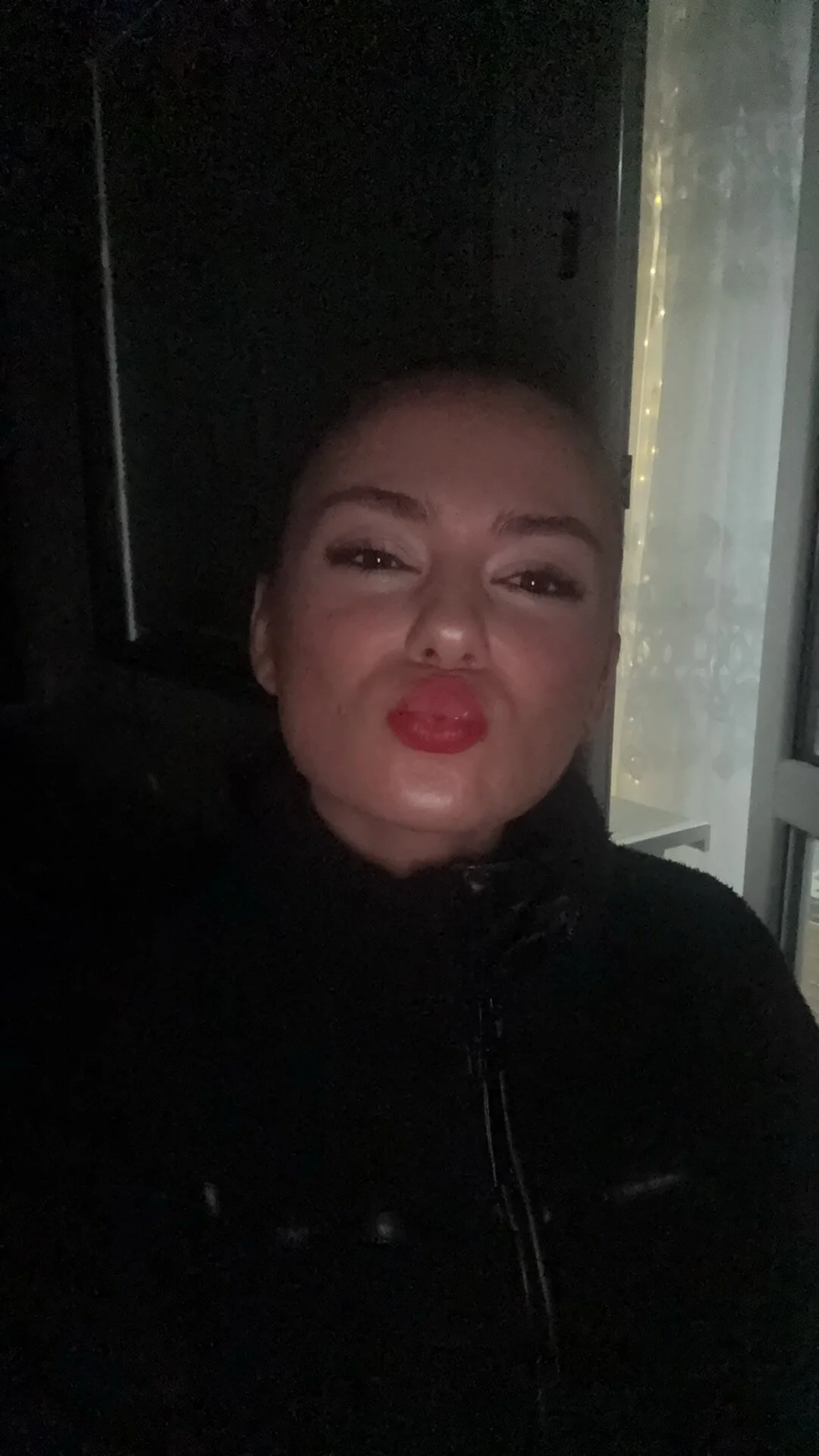 XXX Porn Photo of Nude alwayshornyvivi 11