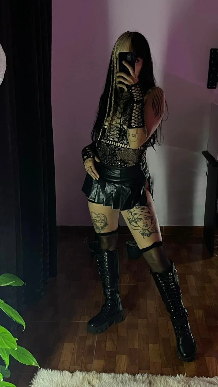 XXX Porn Photo of Nude holyhudson 15