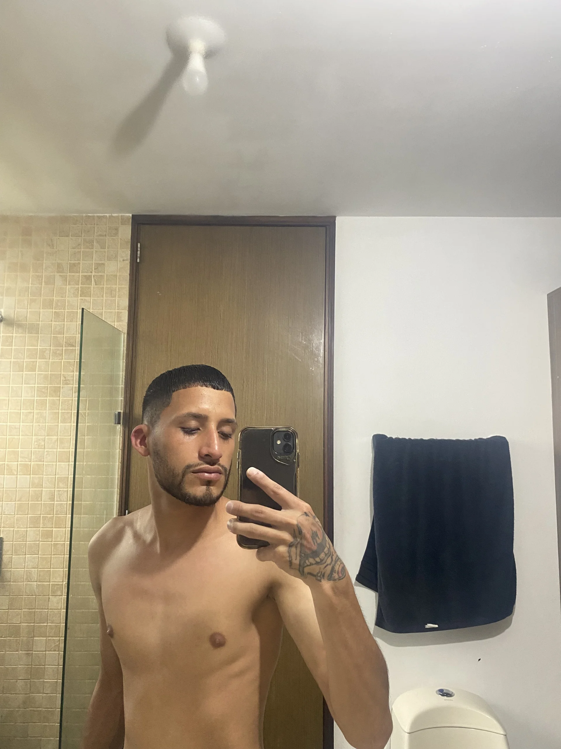 XXX Porn Photo of Nude leanmkill 10