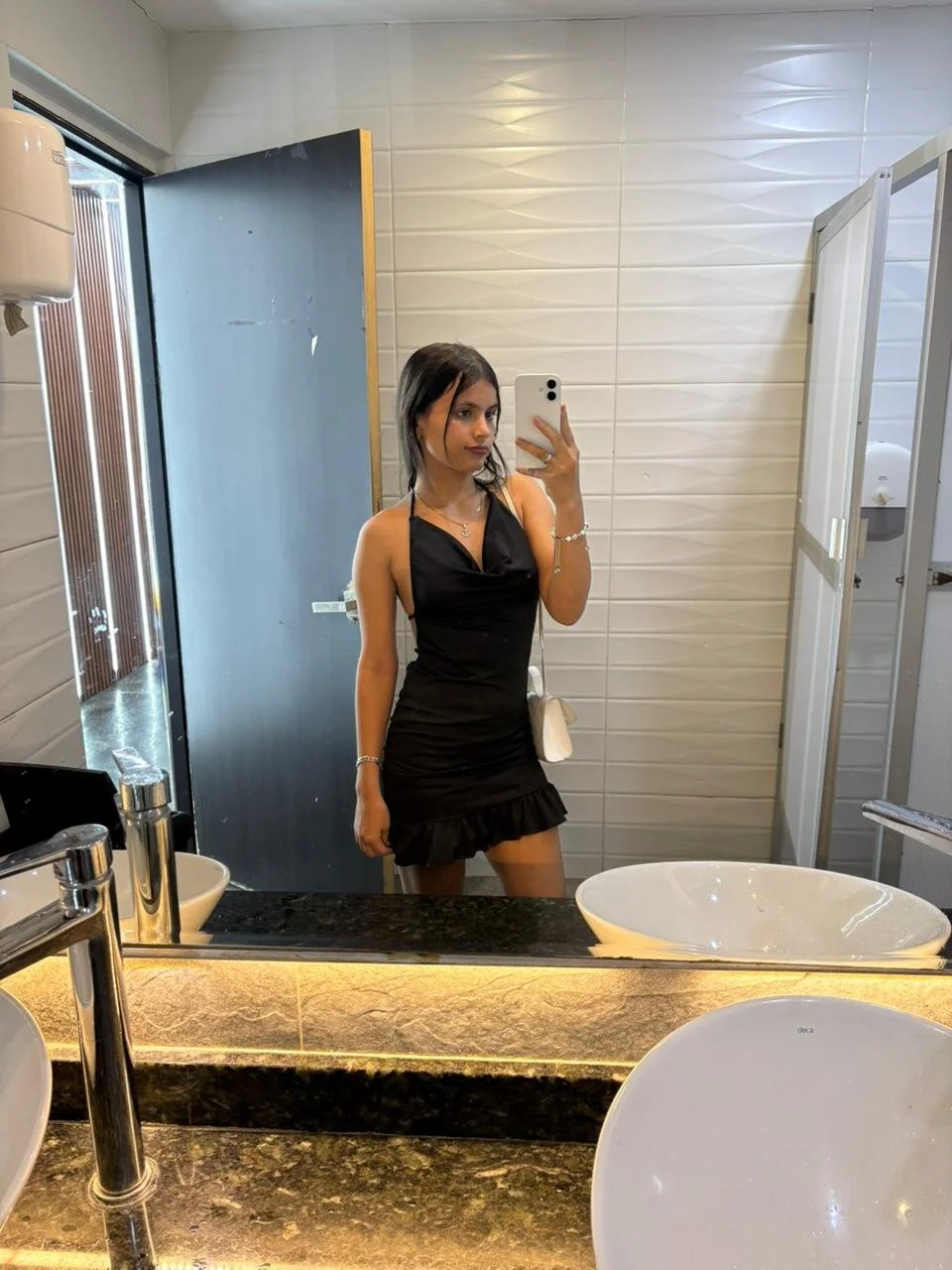 XXX Porn Photo of Nude Secret_Loverss 2