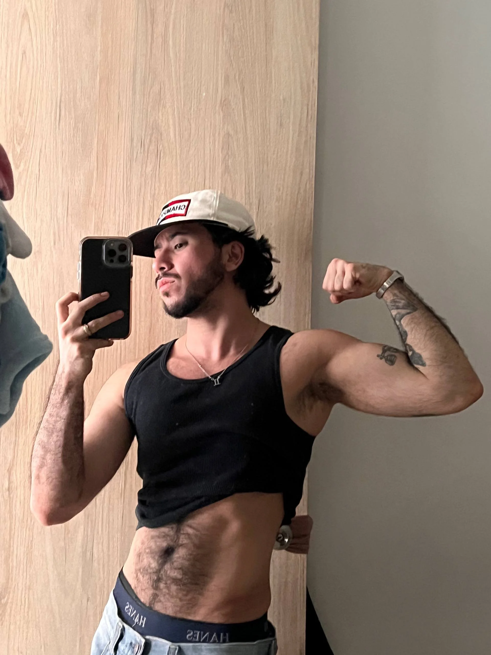 XXX Porn Photo of Nude FTMdario 5