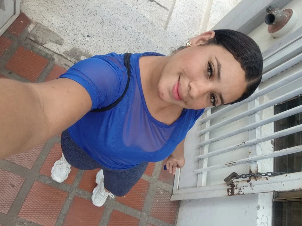 XXX Porn Photo of Nude yeilamassbig 32