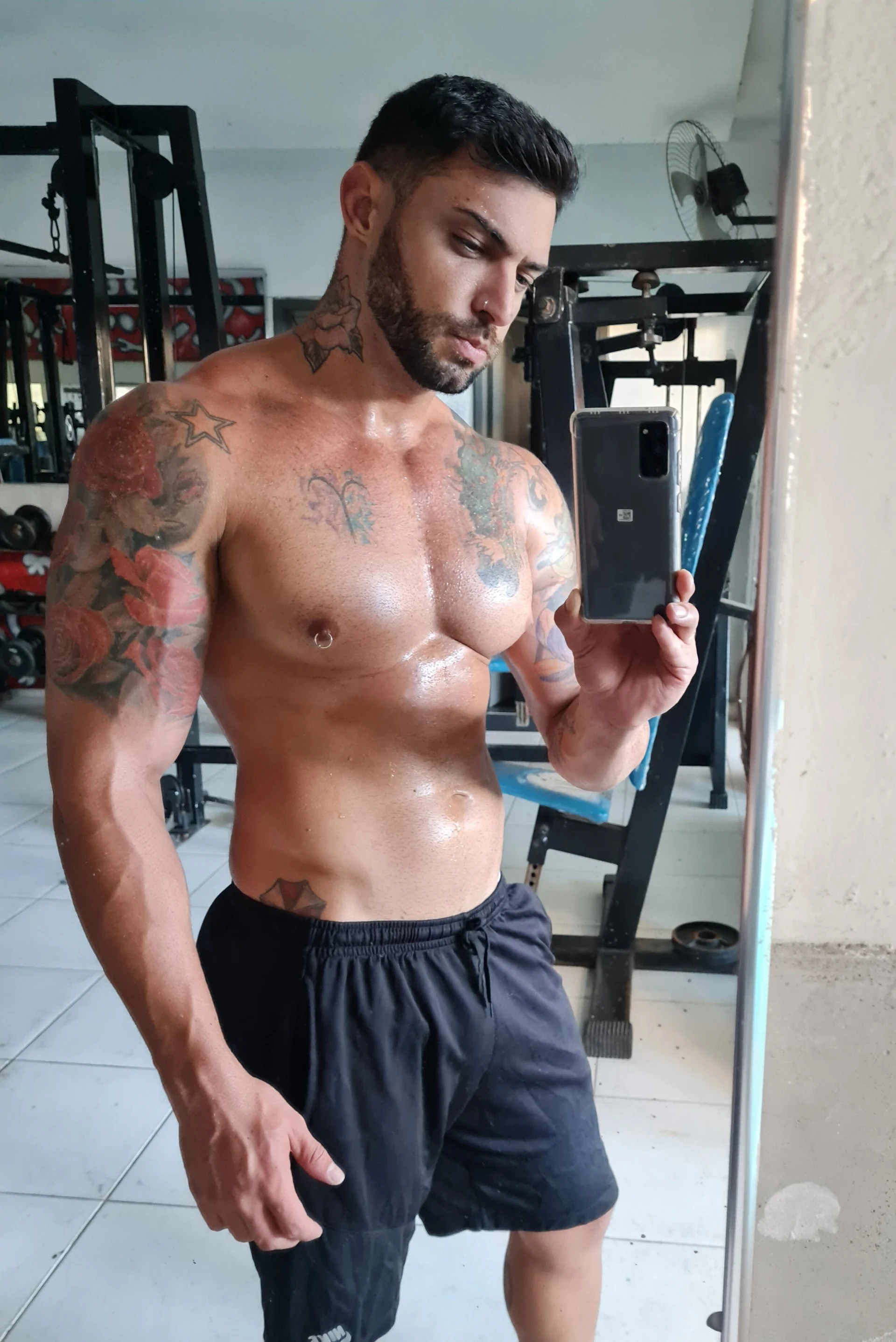 XXX Porn Photo of Nude NycolasRJ 6