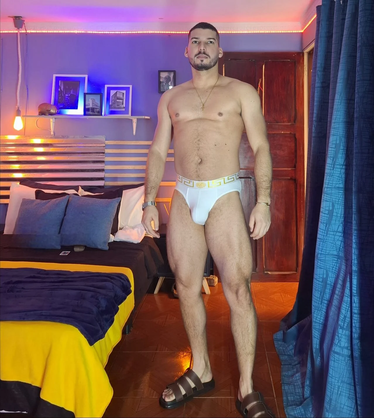 XXX Porn Photo of Nude HenryBenso 32