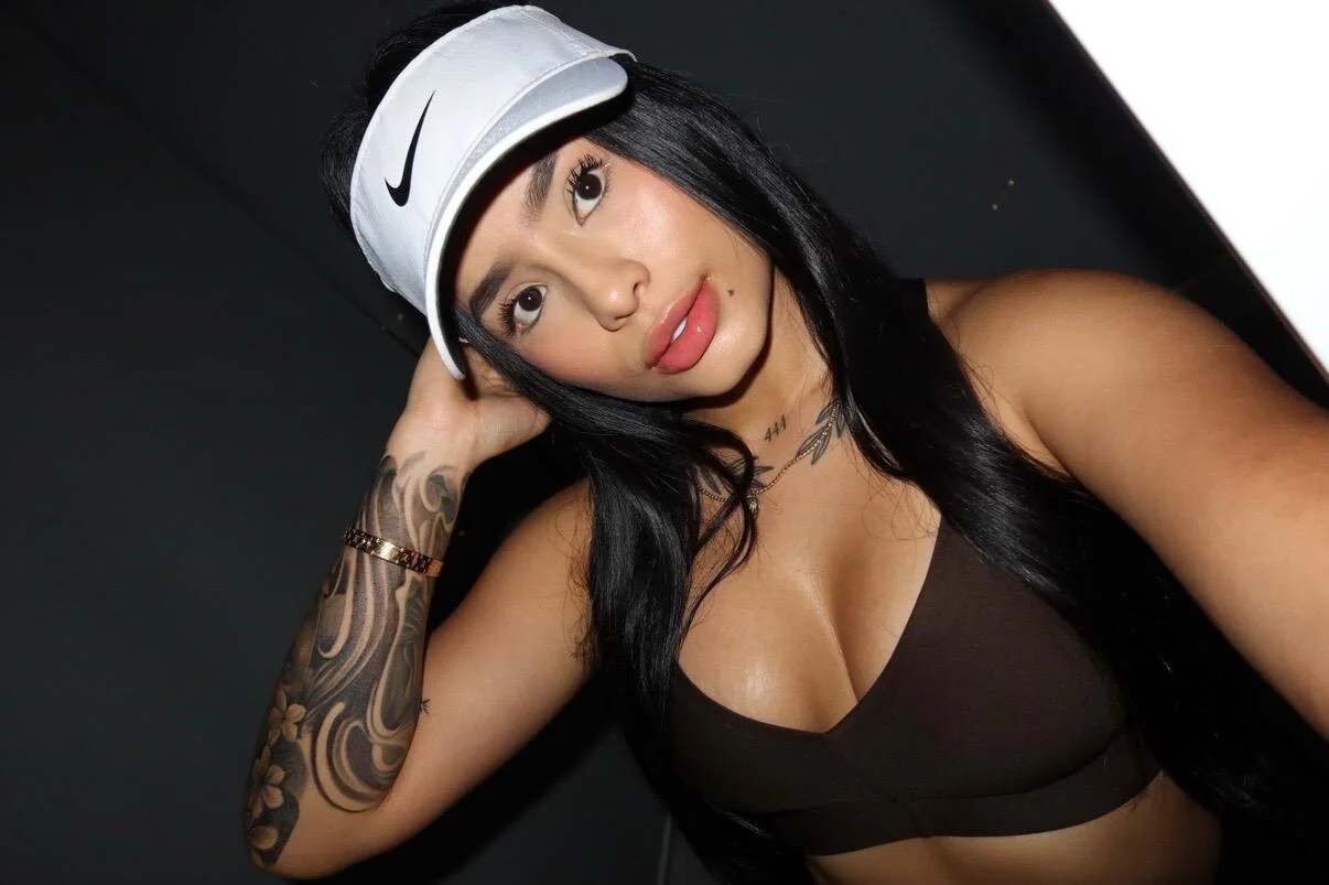 XXX Porn Photo of Nude AuraCraf 9