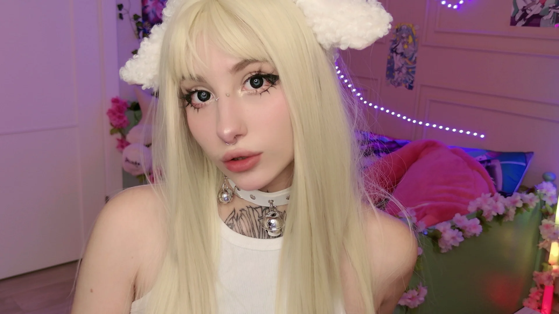 XXX Porn Photo of Nude SweetJinks 2
