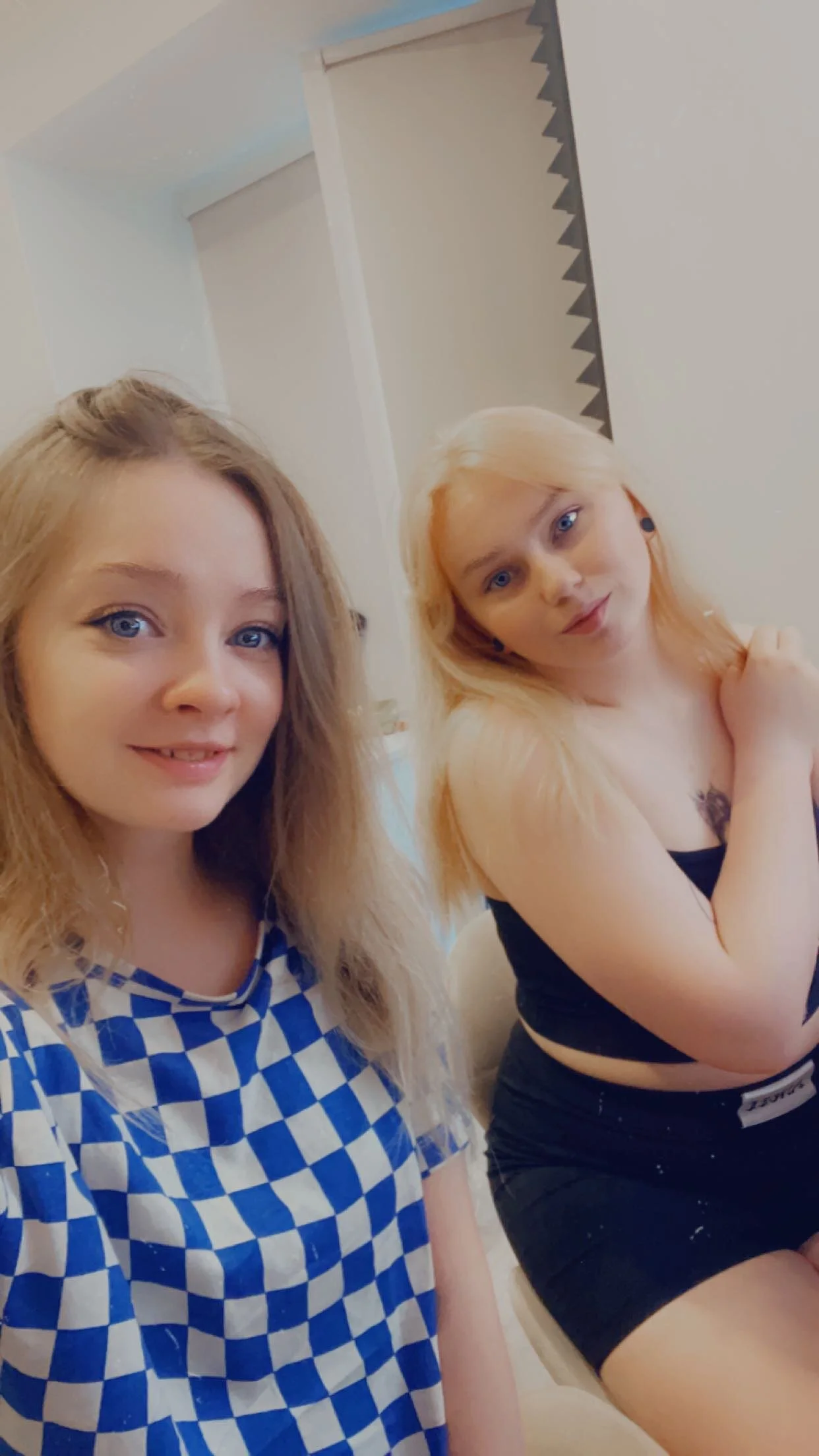 XXX Porn Photo of Nude Radiants_two 22