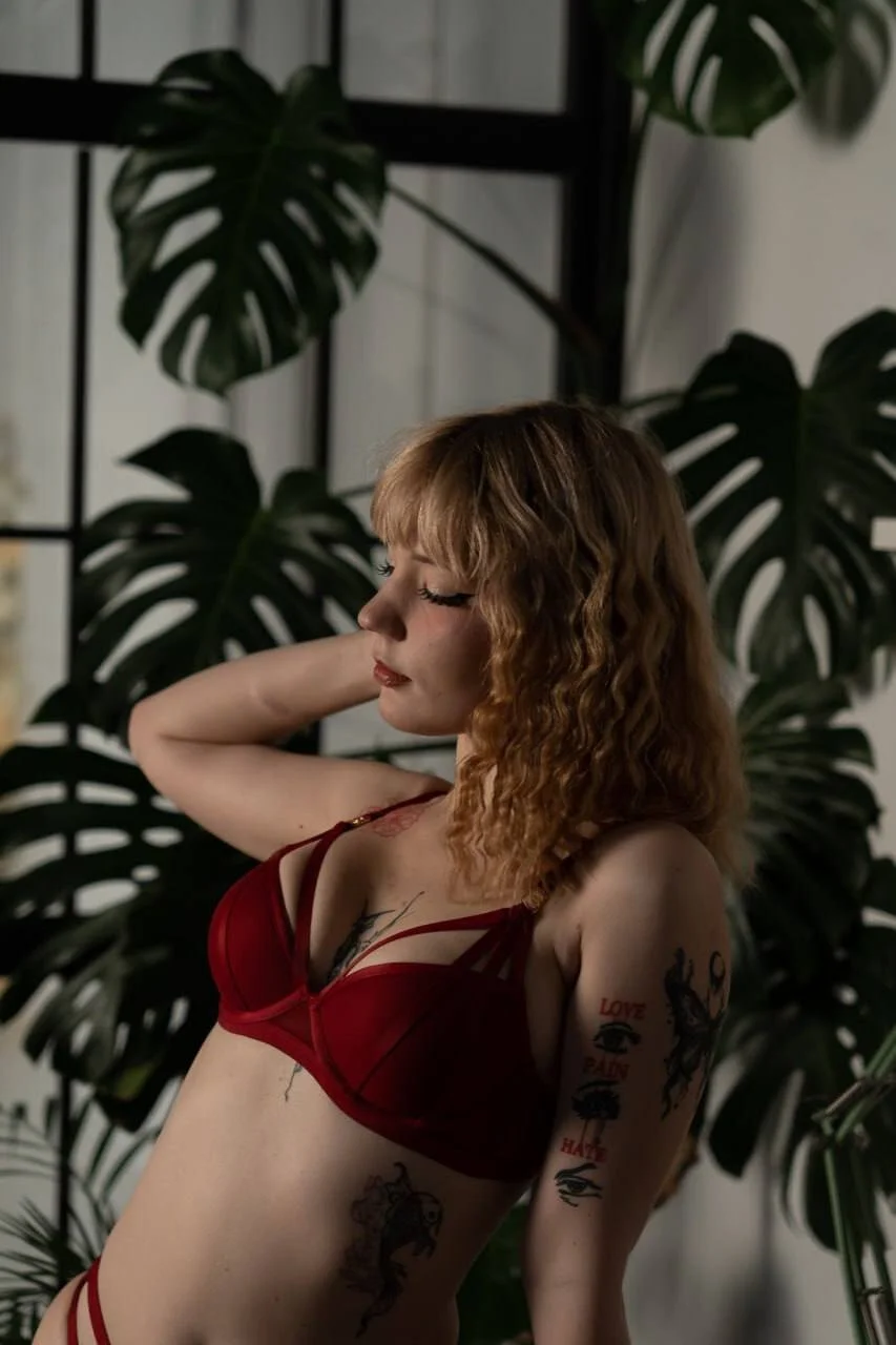 XXX Porn Photo of Nude Linablueeyed 4