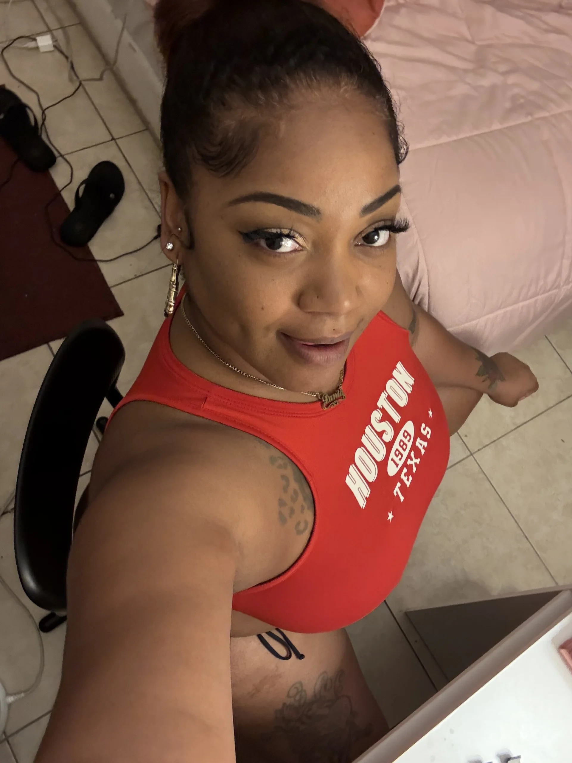 XXX Porn Photo of Nude 2horny4you2 6