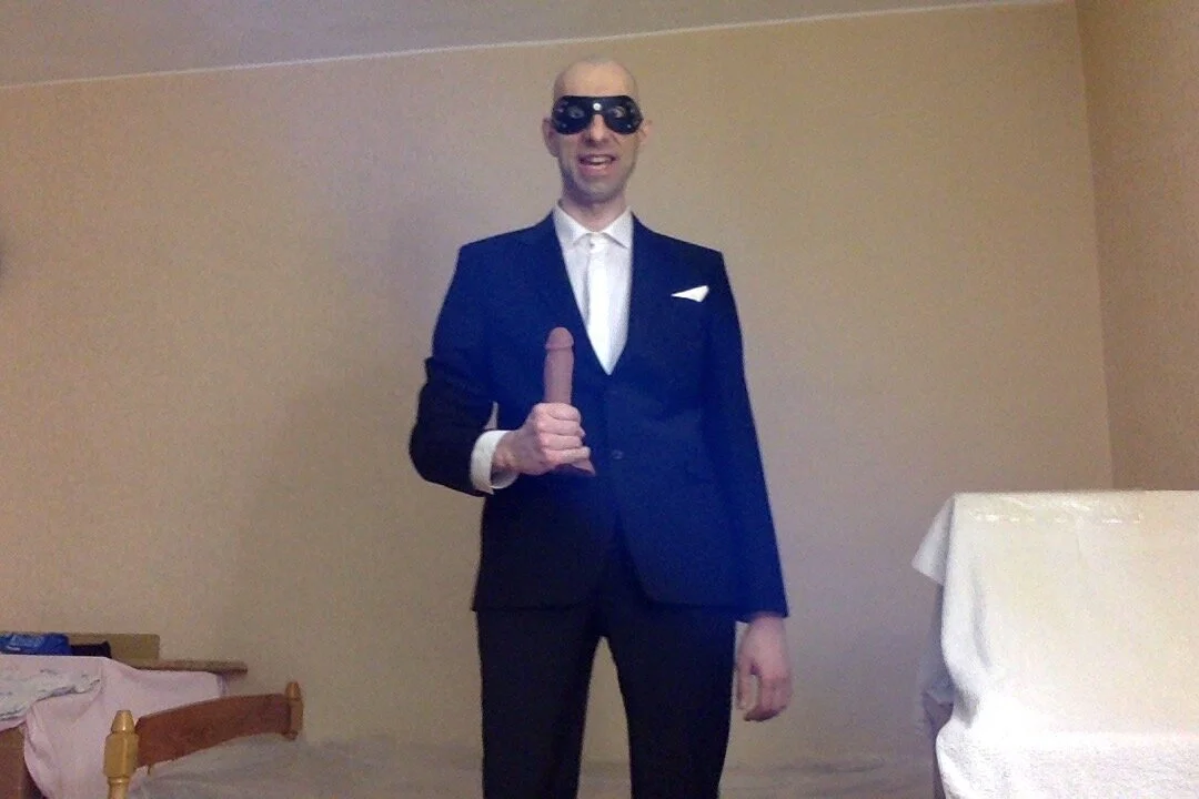 XXX Porn Photo of Nude HandsomeAlfie 42