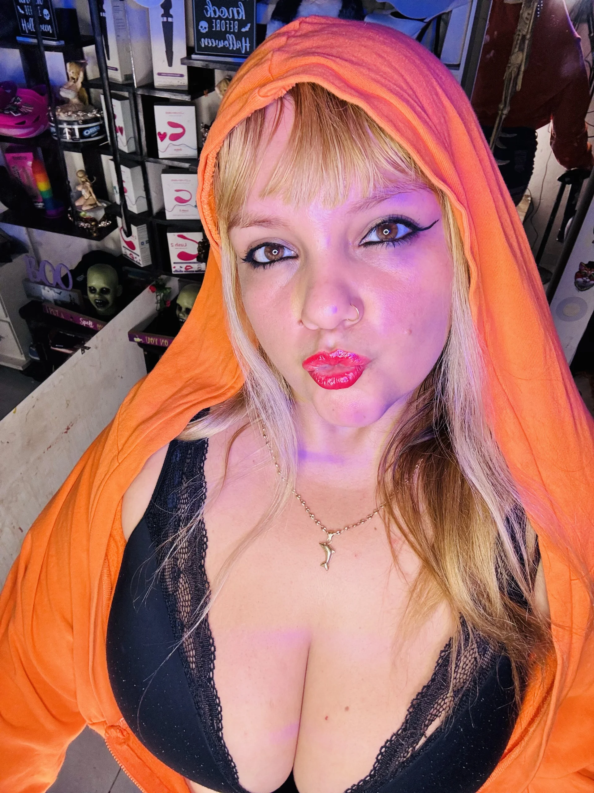 XXX Porn Photo of Nude allsson_queen 95