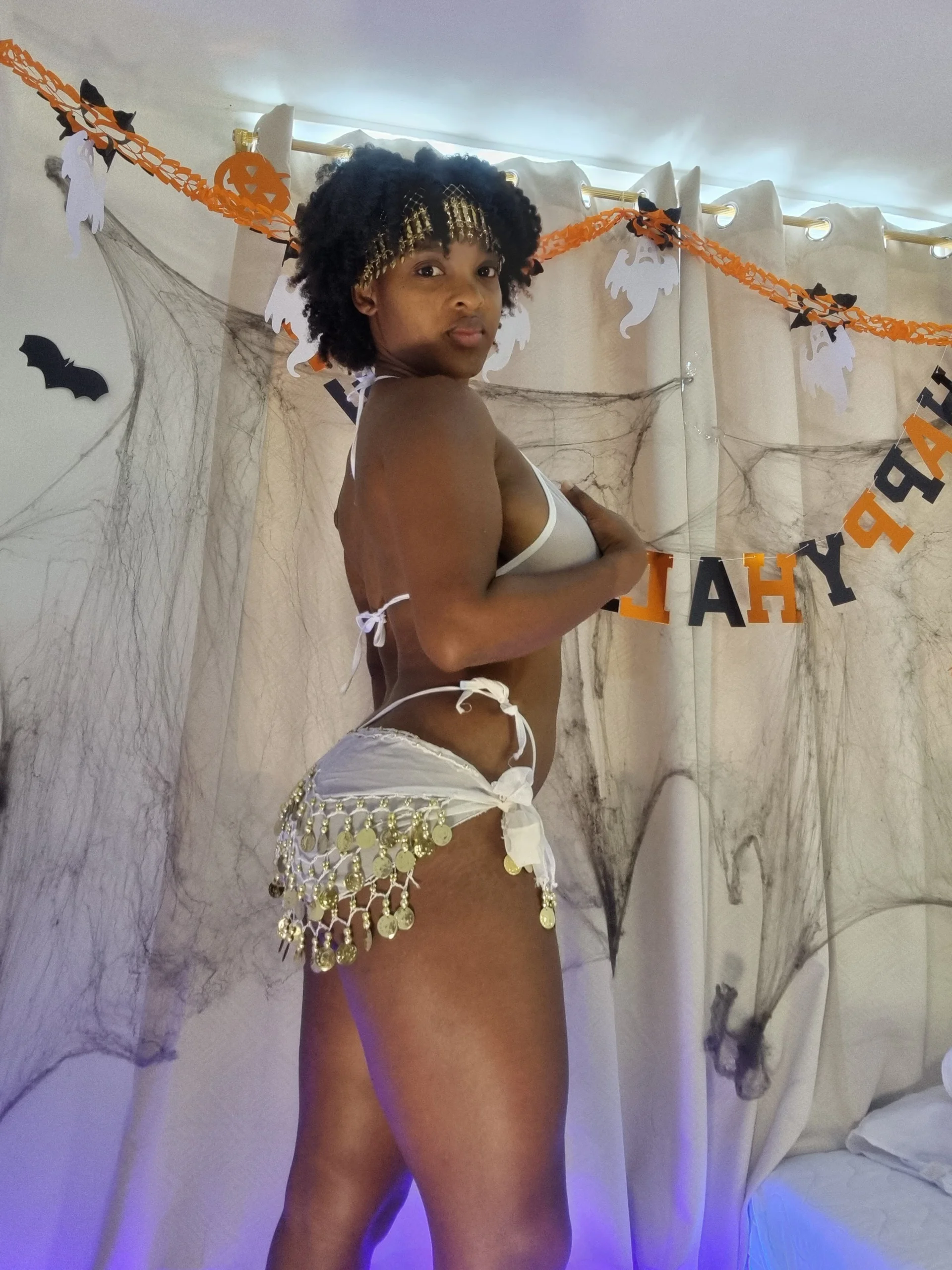 XXX Porn Photo of Nude sowfit 43