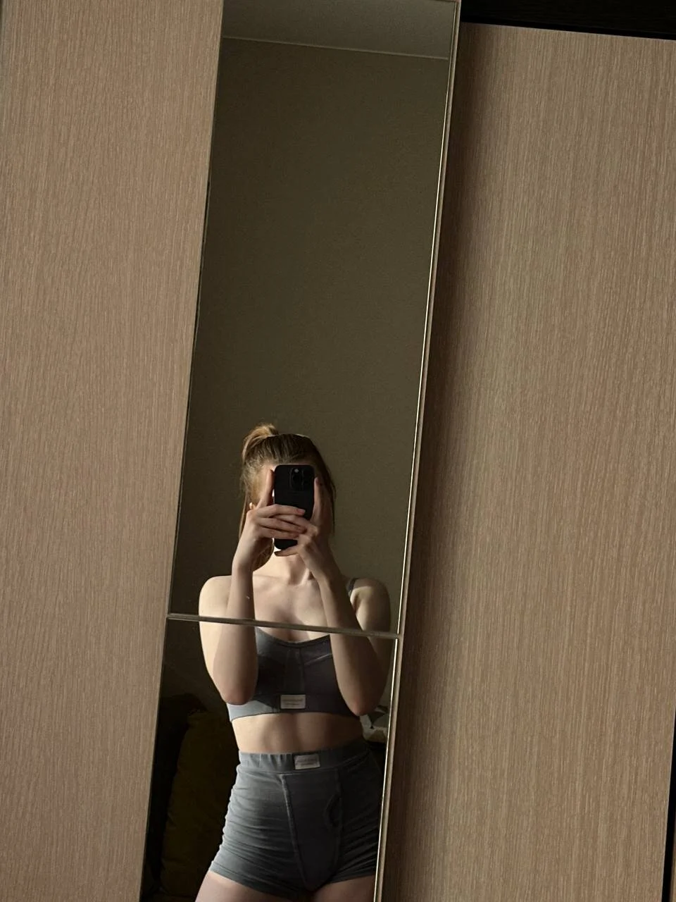 XXX Porn Photo of Nude Emmiellee 9