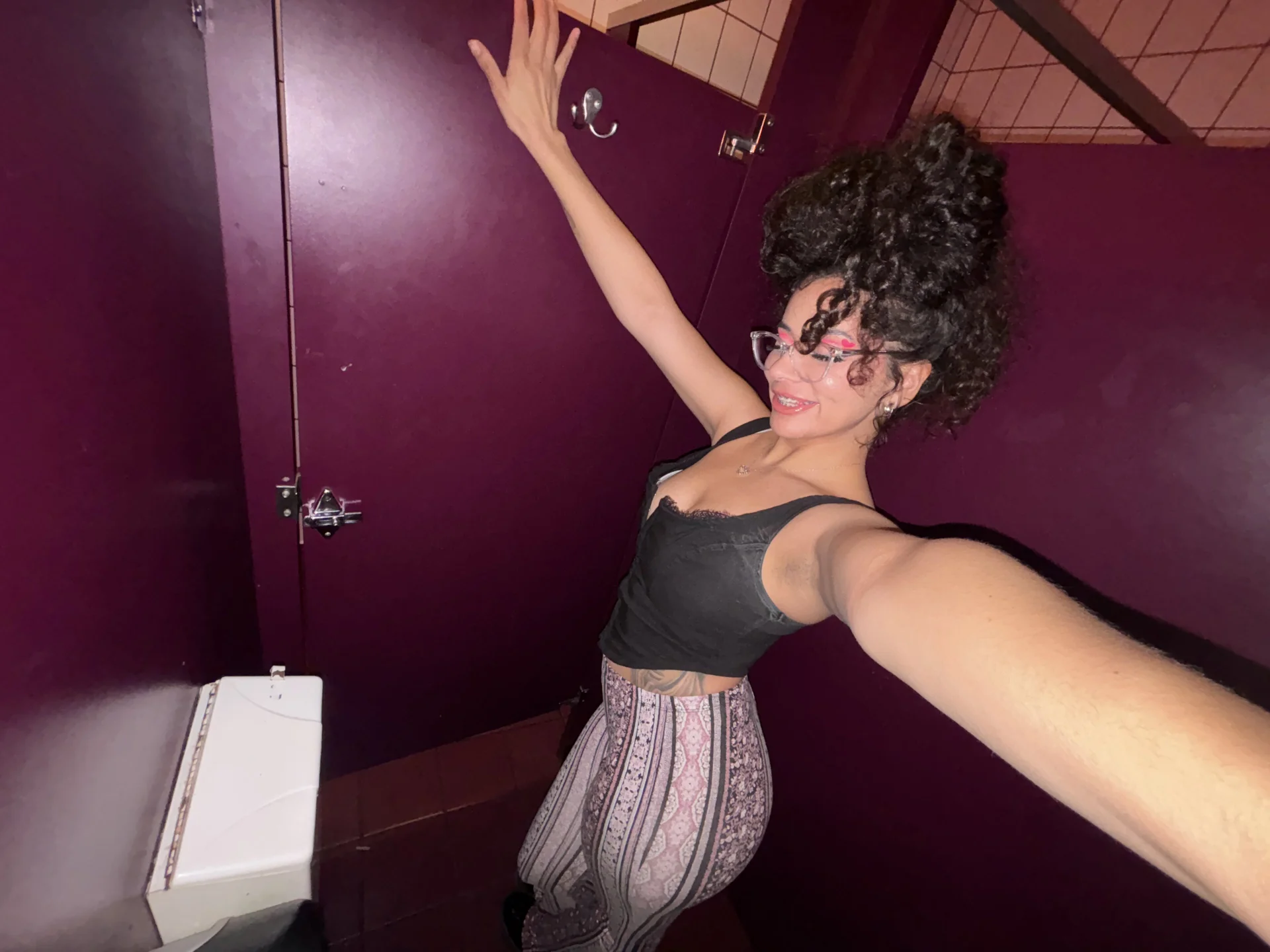 XXX Porn Photo of Nude vixxnovalee 4