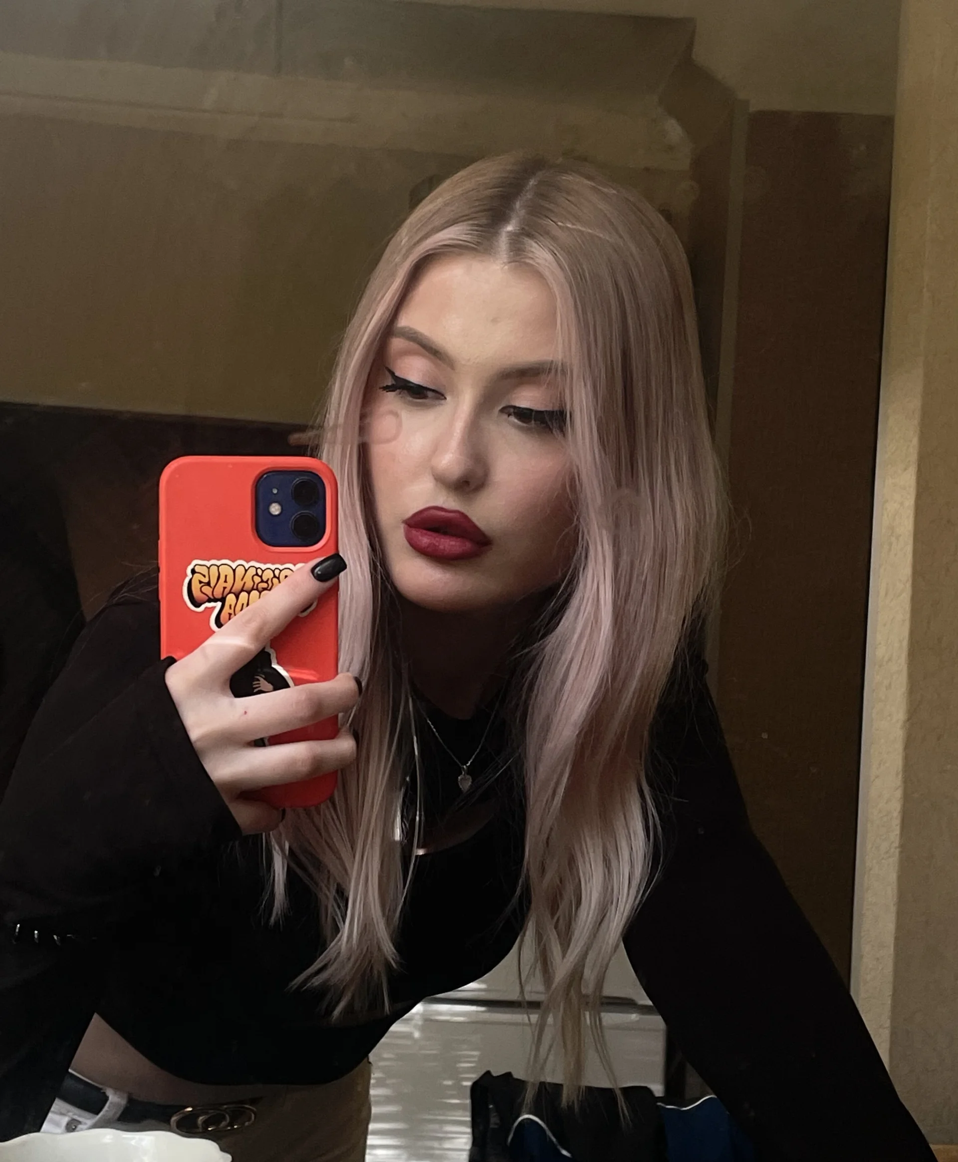XXX Porn Photo of Nude Sweet_Anny22 125