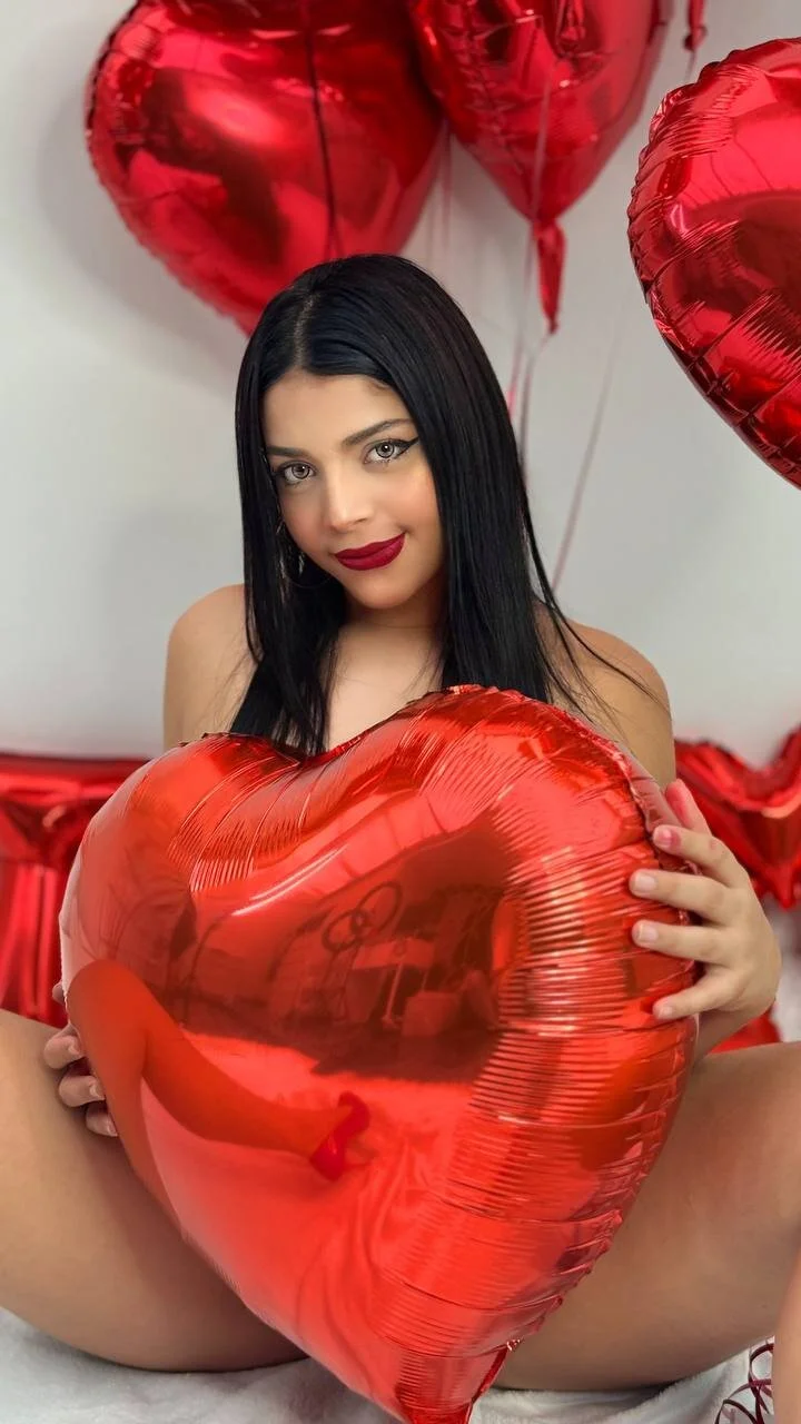 XXX Porn Photo of Nude ArieliciousXXX 40