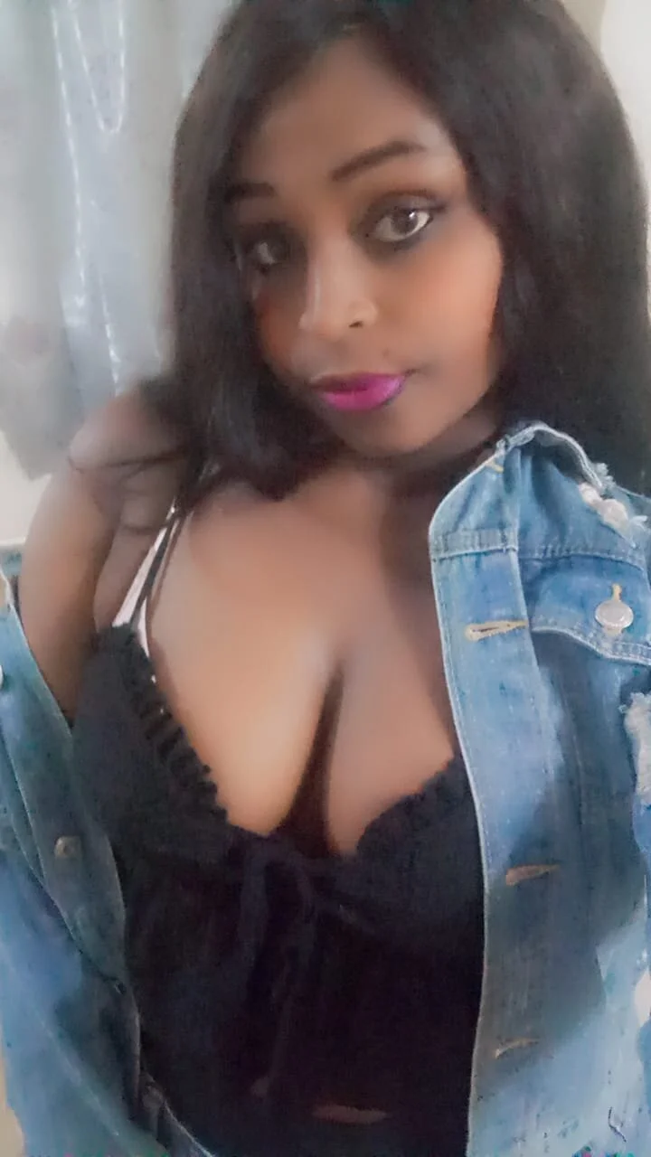 XXX Porn Photo of Nude Princess_bluee 2