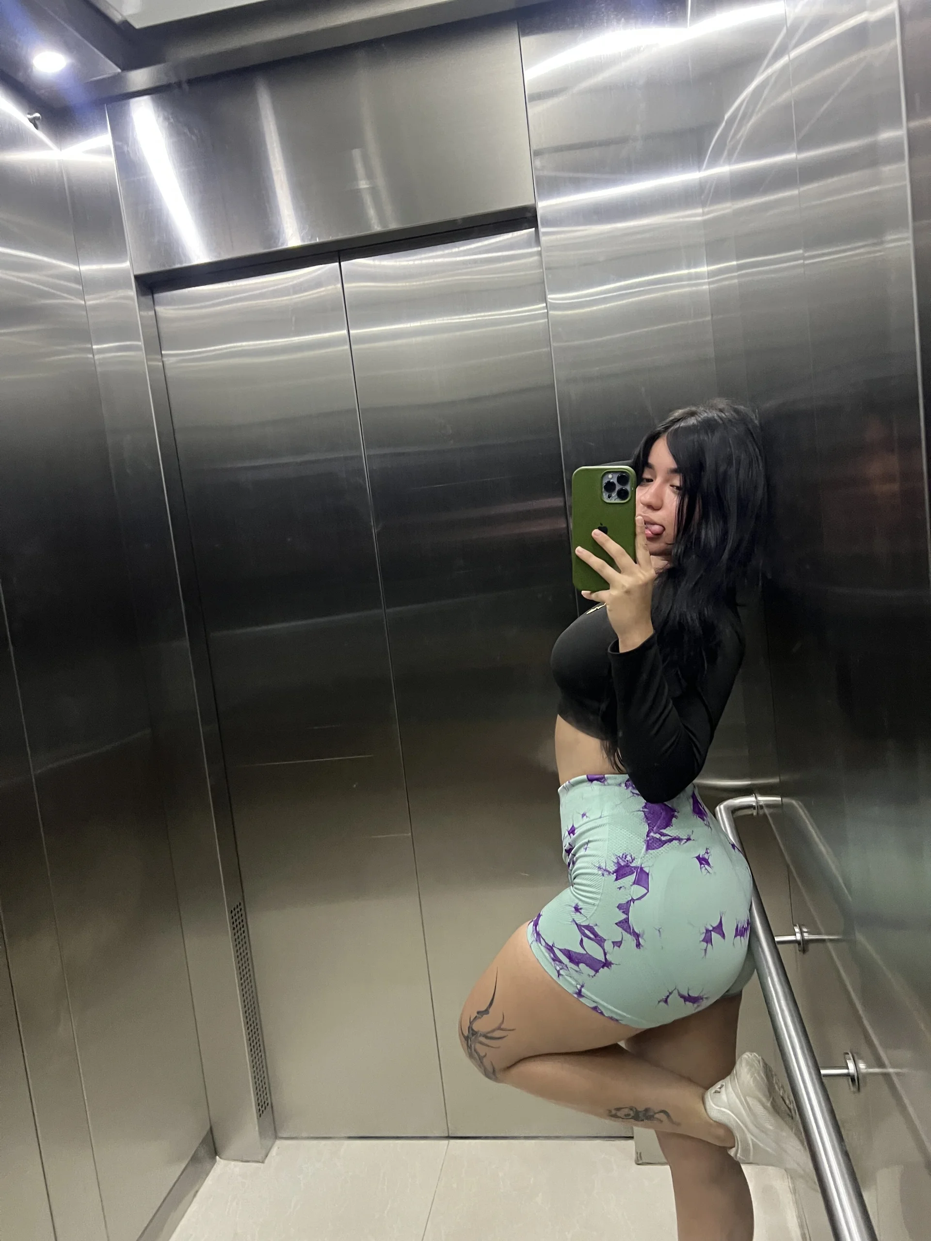 XXX Porn Photo of Nude MichxX5 4