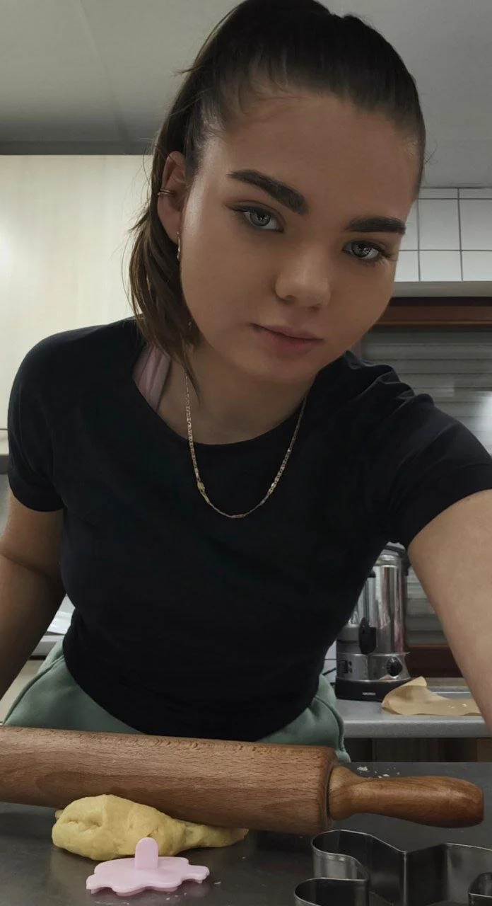 XXX Porn Photo of Nude Mona_Slearys 10