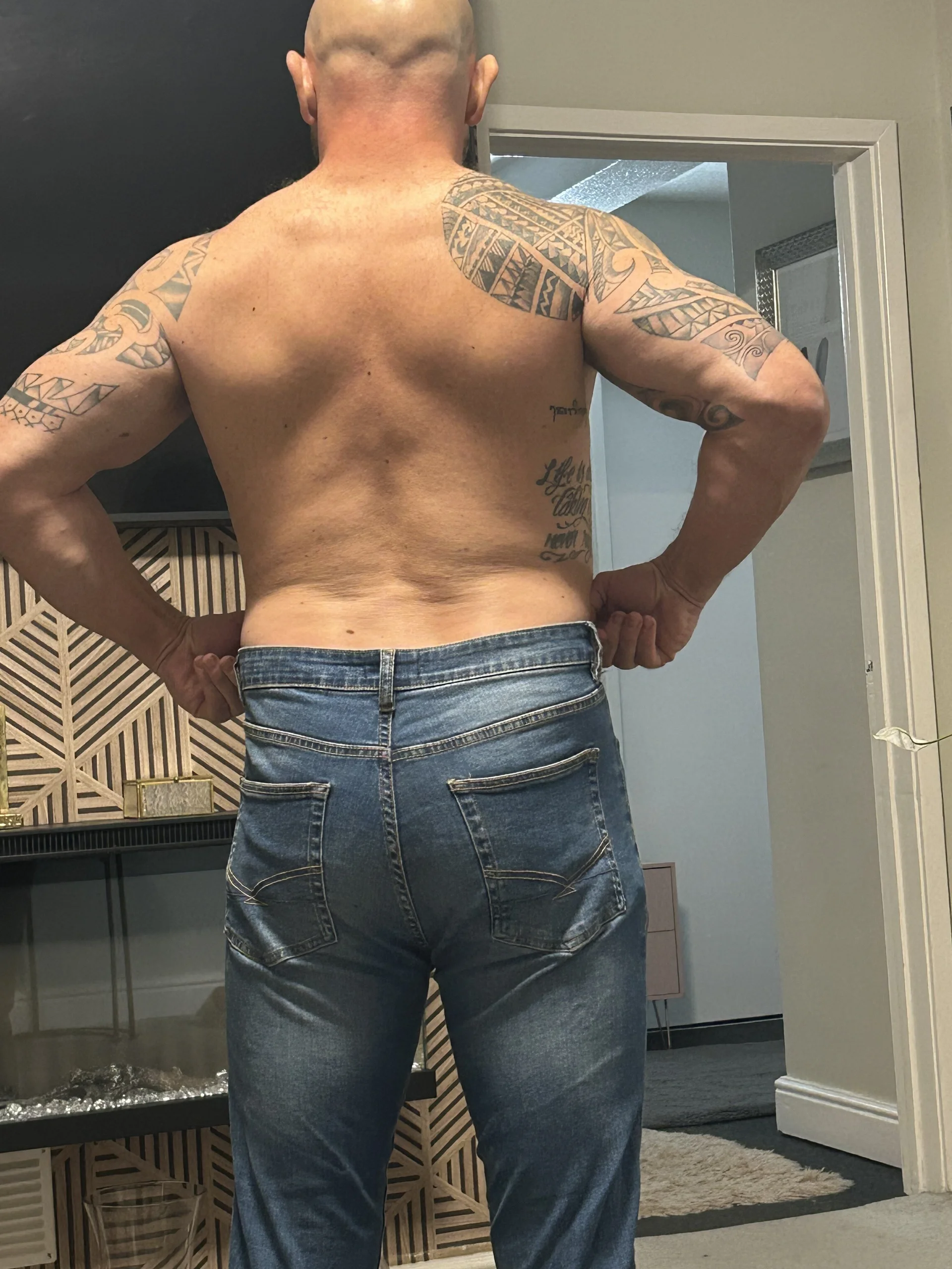 XXX Porn Photo of Nude PeachyBlondieandThongman 10