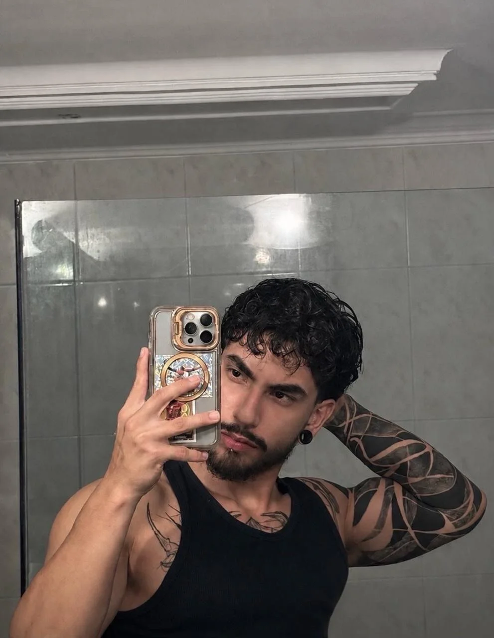 XXX Porn Photo of Nude leviwolff 2