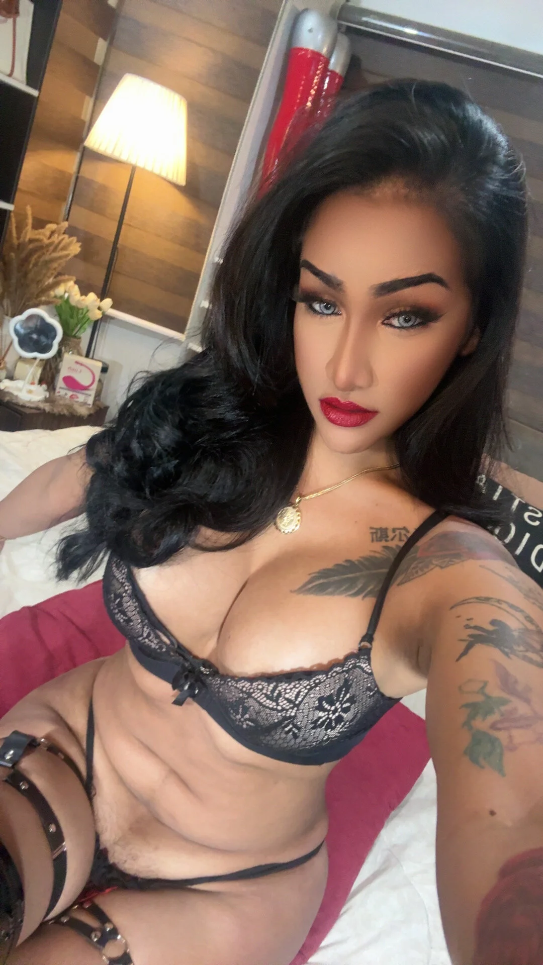 XXX Porn Photo of Nude SeductiveVictoria 10