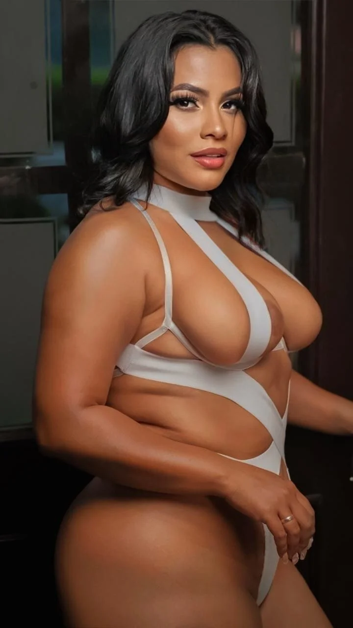 XXX Porn Photo of Nude Madison-Diaz 149