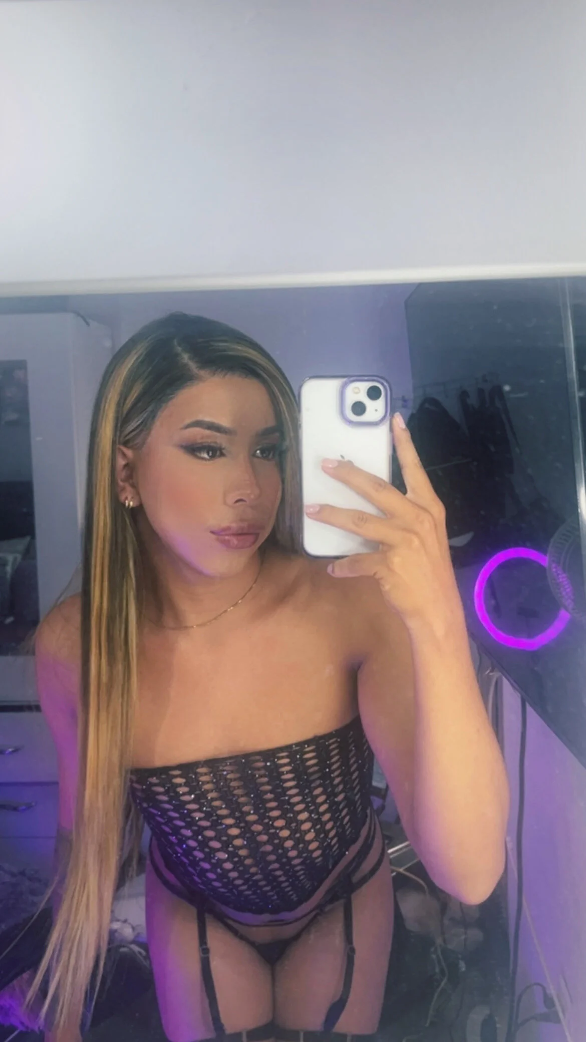 XXX Porn Photo of Nude isabelladoll19 6