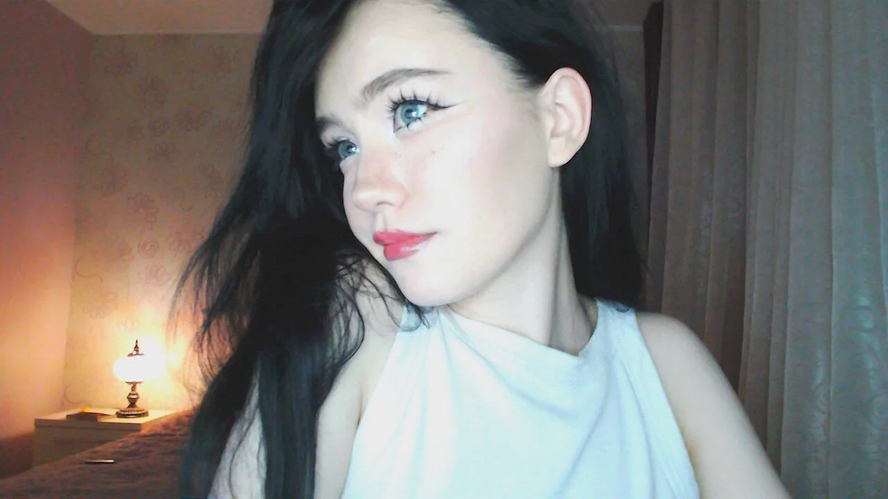 XXX Porn Photo of Nude cutefrendlyuser 4