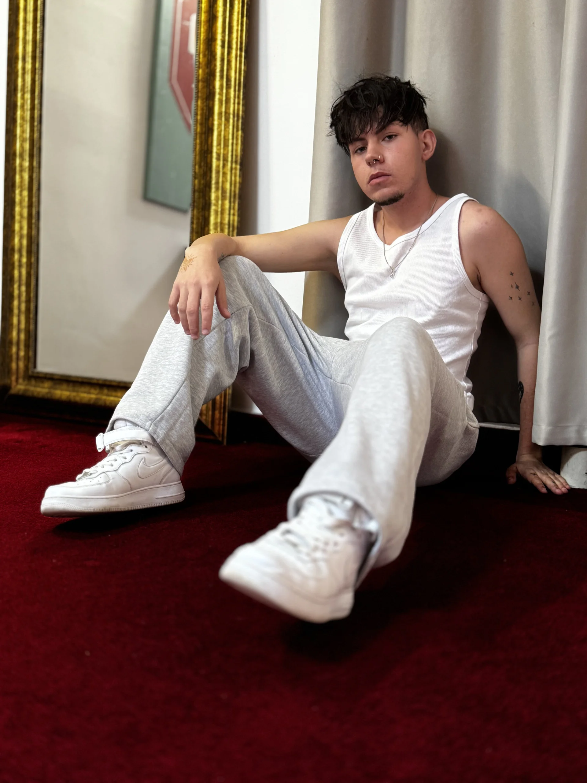 XXX Porn Photo of Nude KrewVaughn 4