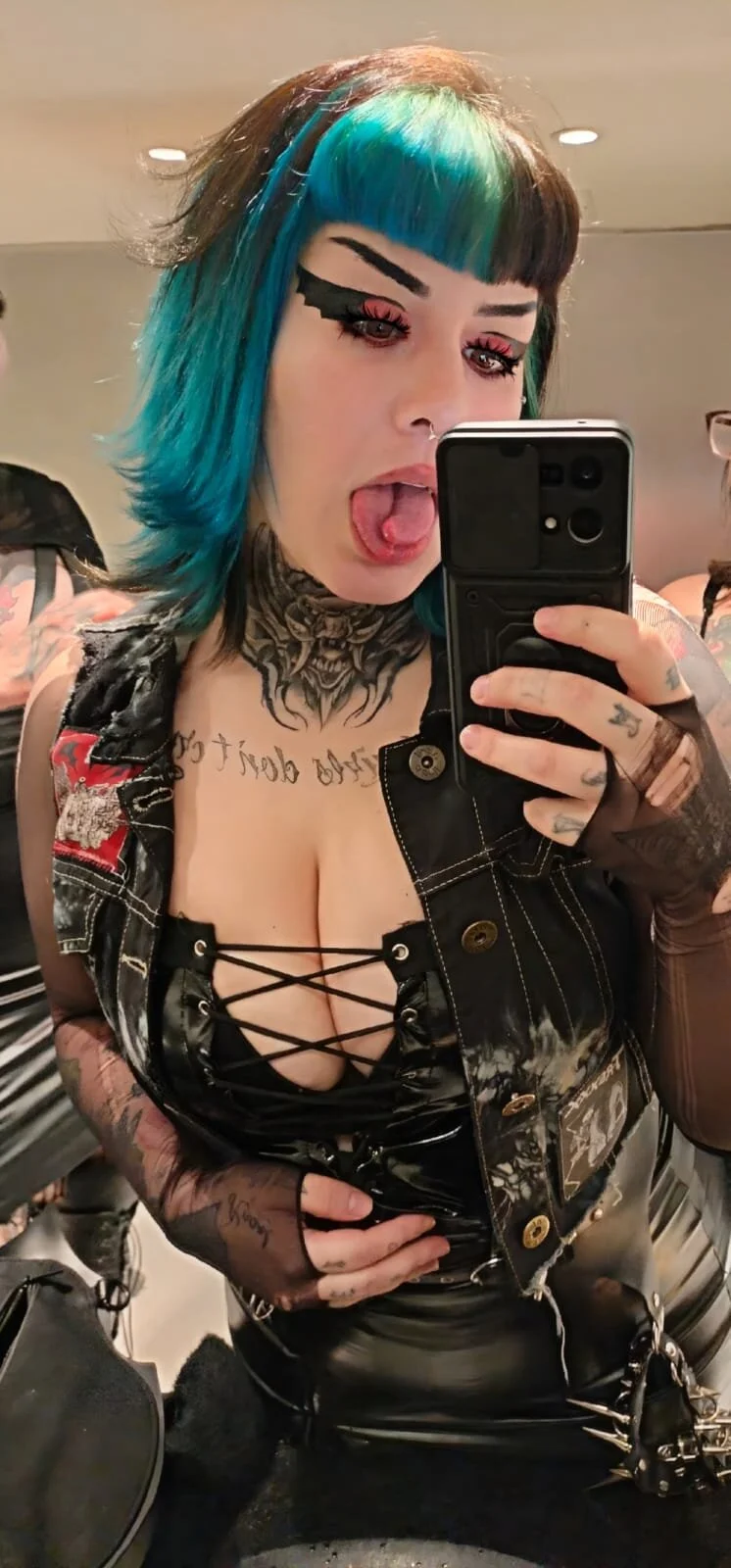 XXX Porn Photo of Nude Devil_kitty 2