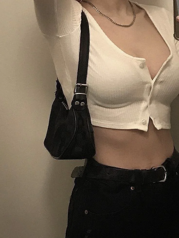 XXX Porn Photo of Nude riley_sanders 5