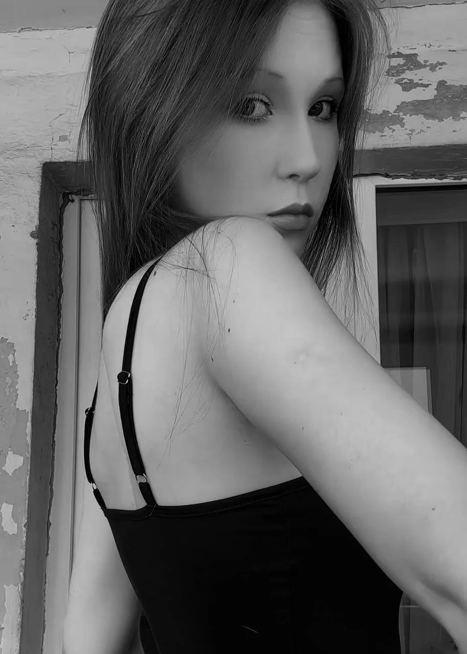 XXX Porn Photo of Nude MargaretShyandSkinny 10
