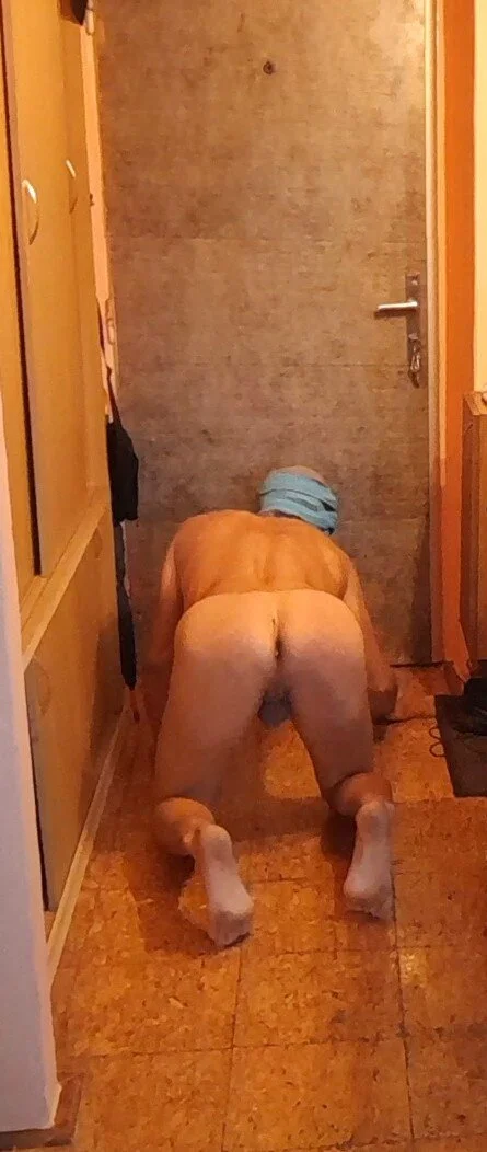 XXX Porn Photo of Nude UglyForest5 28