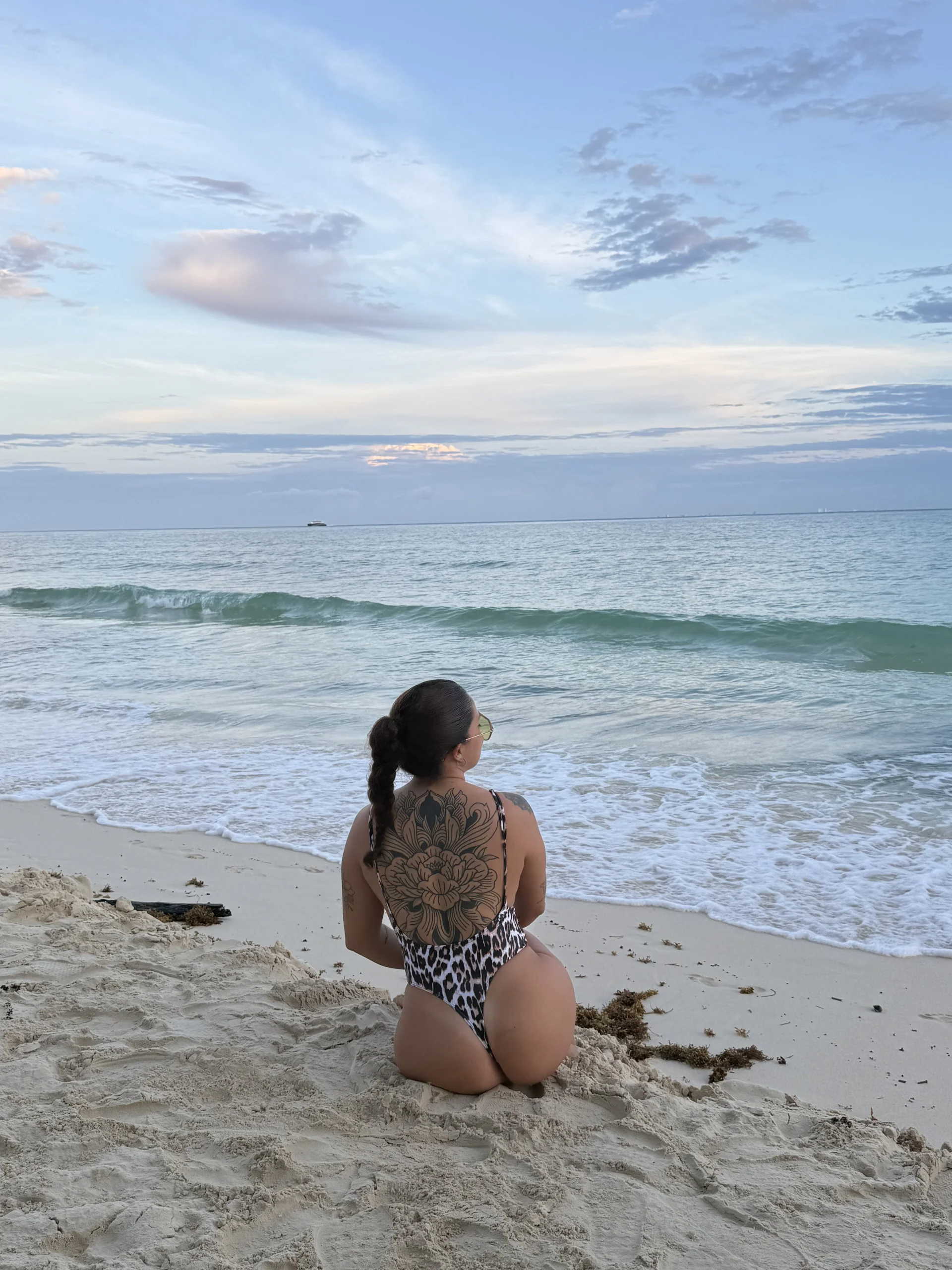 XXX Porn Photo of Nude Solarishot 11