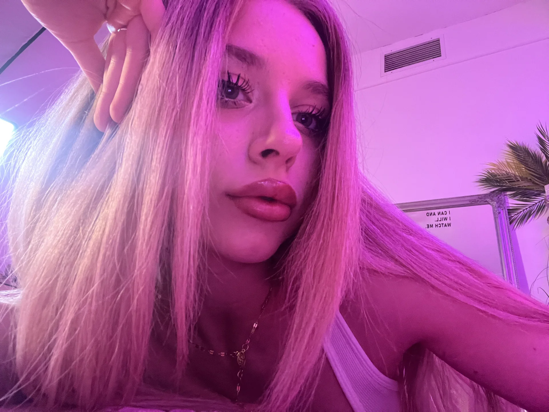 XXX Porn Photo of Nude BabyAnais 29