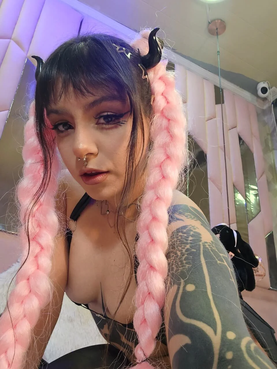 XXX Porn Photo of Nude BizzyNoar 106