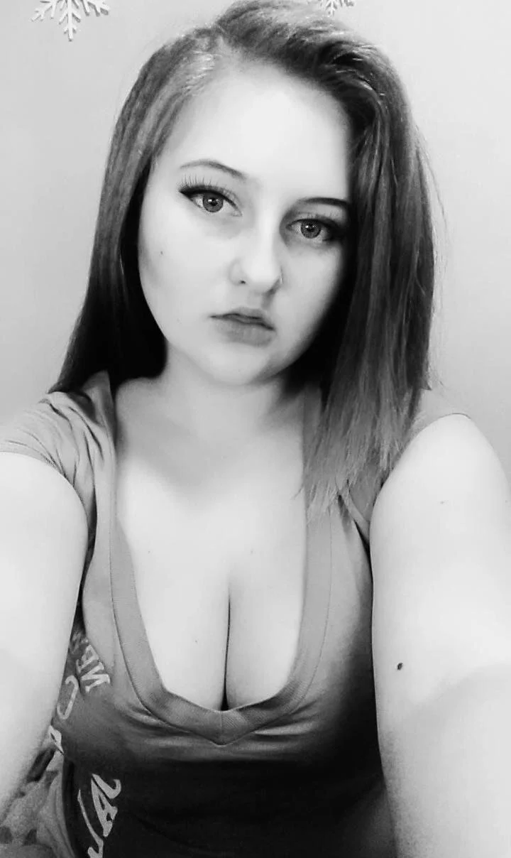 XXX Porn Photo of Nude ShyAngel_X 1