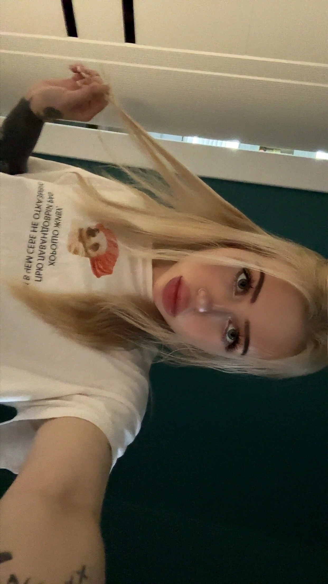 XXX Porn Photo of Nude Khloy_white 6