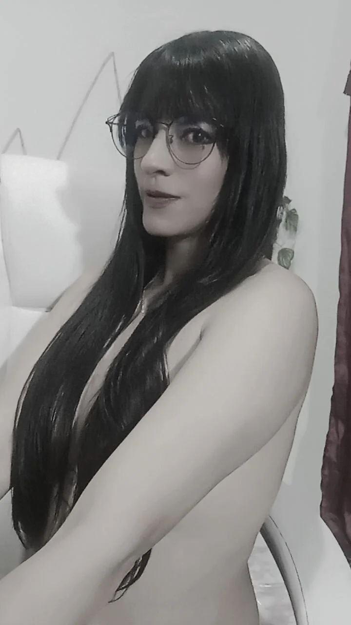XXX Porn Photo of Nude ilairahot 8