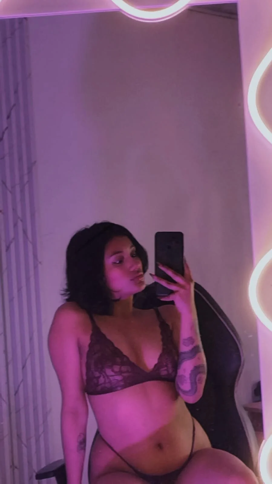 XXX Porn Photo of Nude PEACHY_TAY 71