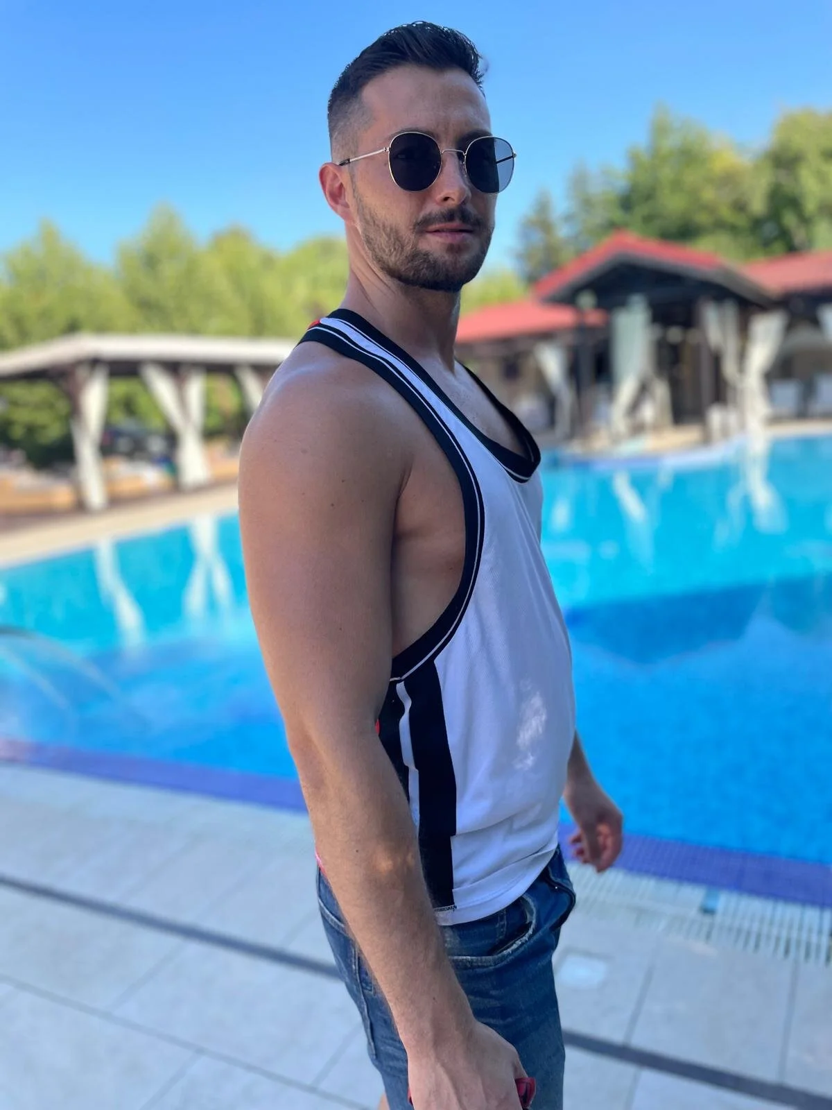 XXX Porn Photo of Nude ZackFraser 22