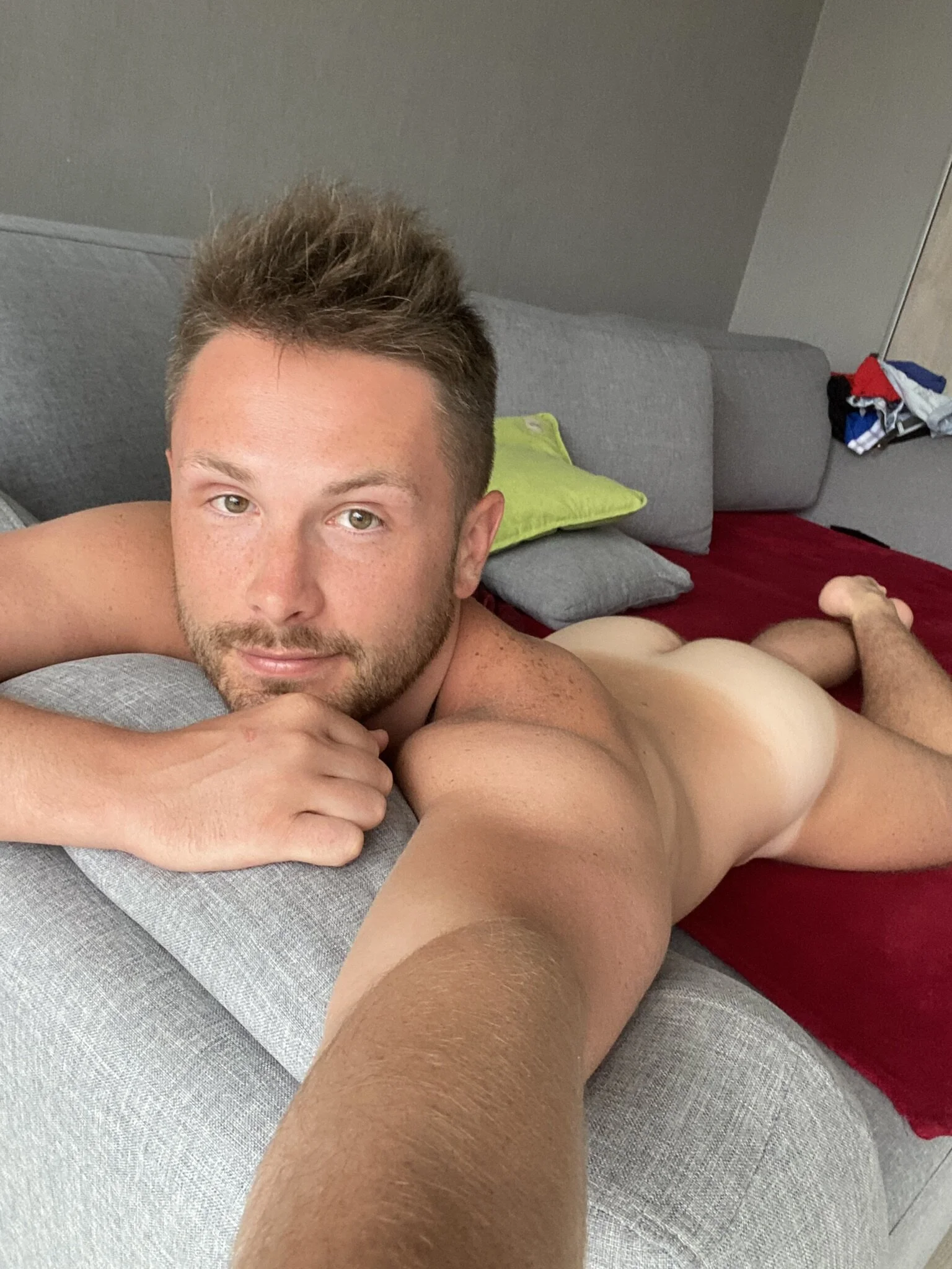 XXX Porn Photo of Nude MartinBrandon 45
