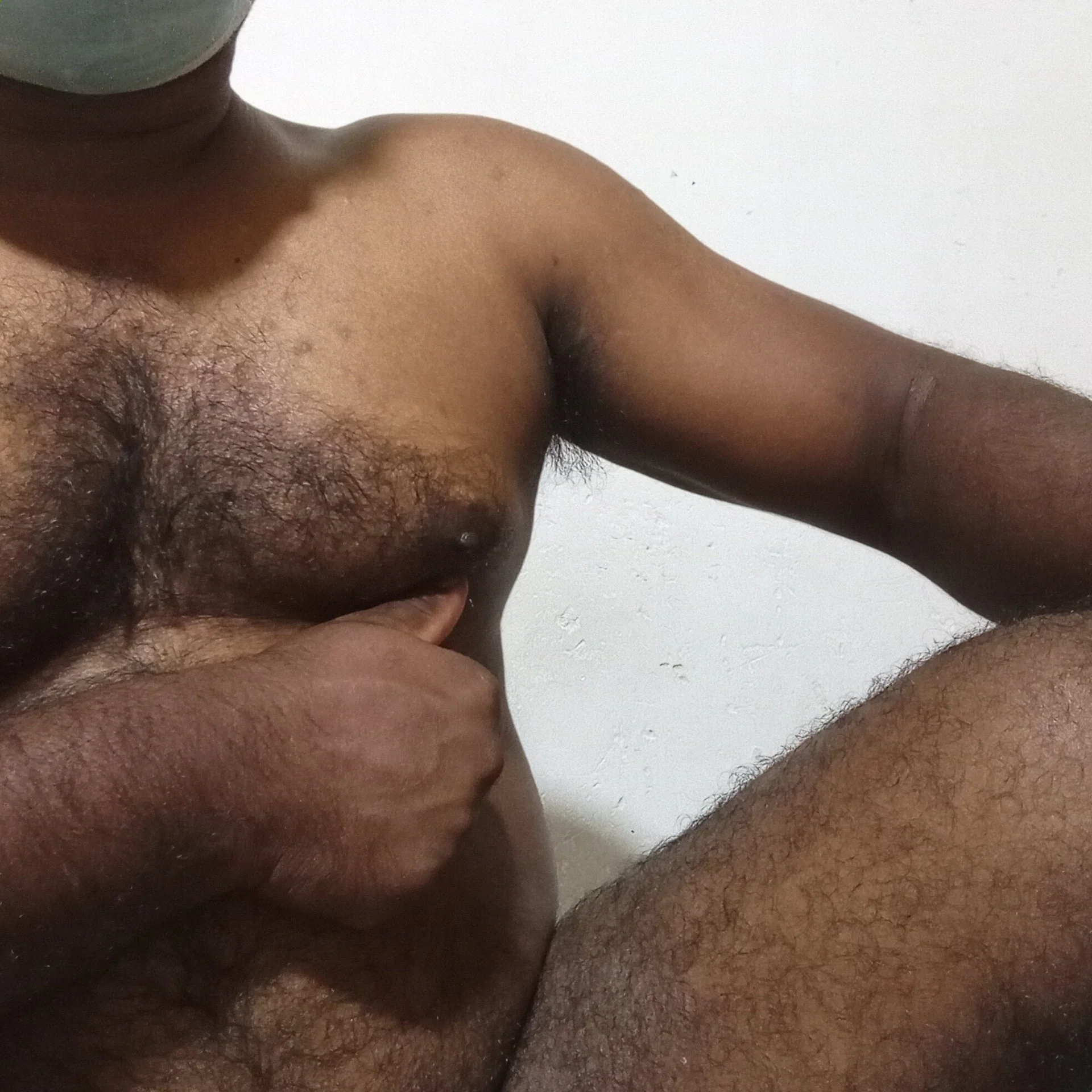 XXX Porn Photo of Nude Hiptonos 4