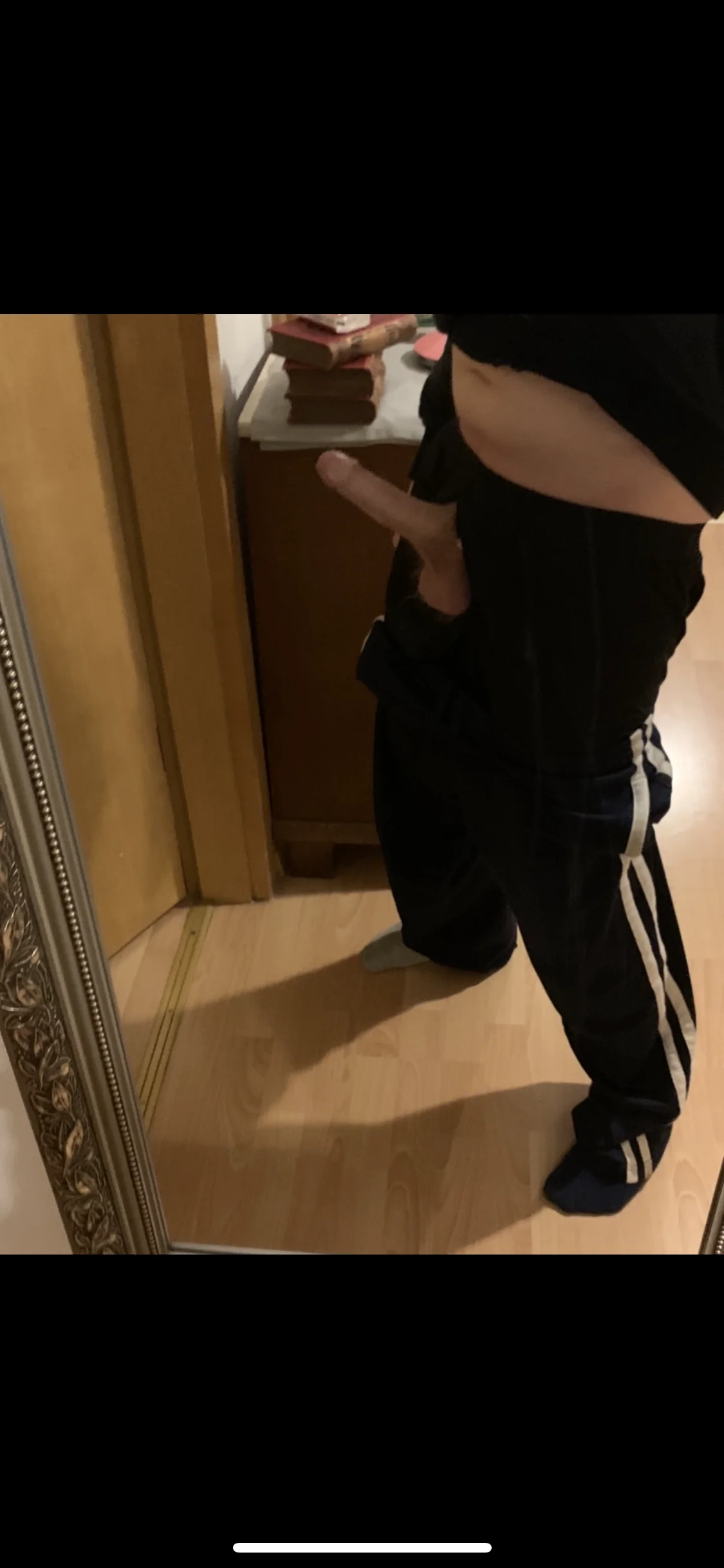 XXX Porn Photo of Nude vrgdick 4