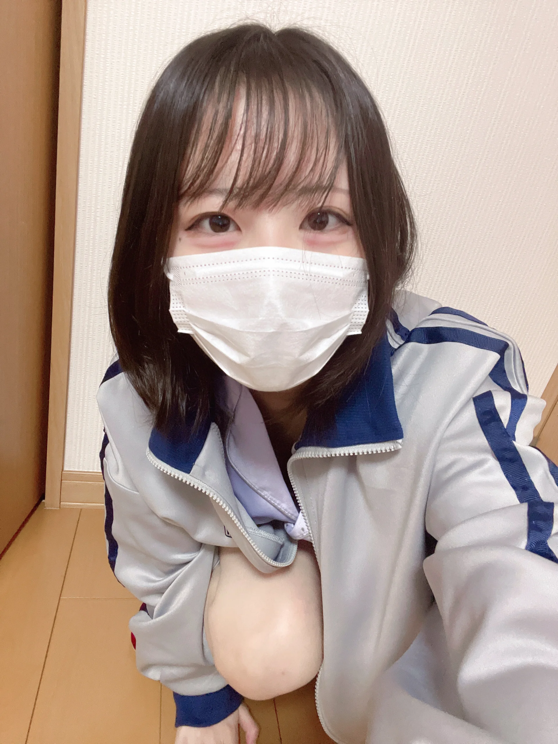 XXX Porn Photo of Nude miniminimo_o 4